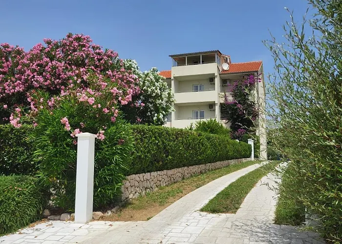 Family-friendly With Swimming Pool Ljubac, Zadar - 21937 *
