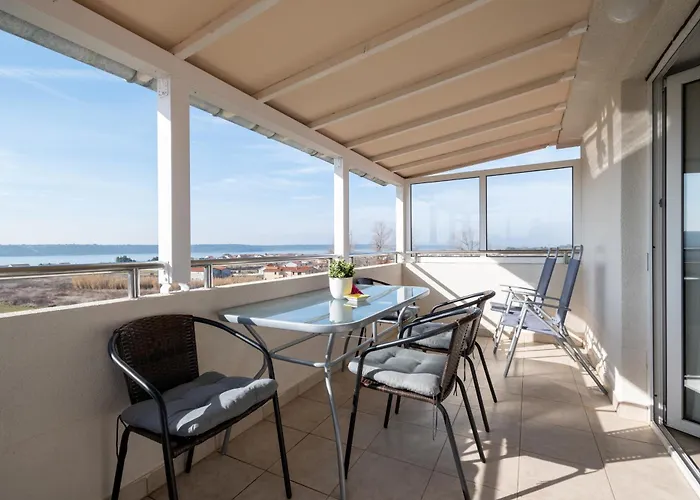 Family-friendly With Swimming Pool Ljubac, Zadar - 21937 Διαμέρισμα