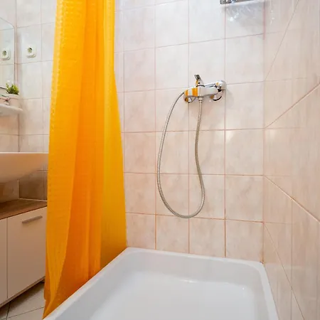 Family Friendly With A Swimming Pool Ljubac, Zadar - 21937 *