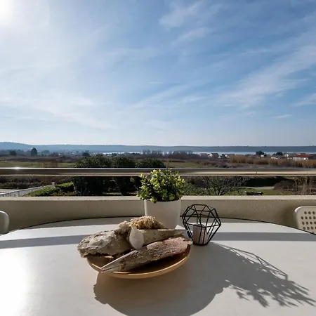 Apartment Family Friendly With A Swimming Pool Ljubac, Zadar - 21937